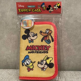 ディズニー(Disney)の新品未開封　ミッキーマウス 母子 通帳 マルチケース(母子手帳ケース)