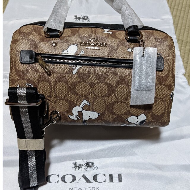 COACH  ミニバッグ　シグネチャー　スヌーピー