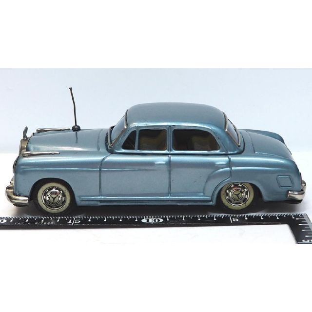萬代屋【アンテナ付メルセデス ベンツ219青】ブリキ ミニチュア自動車