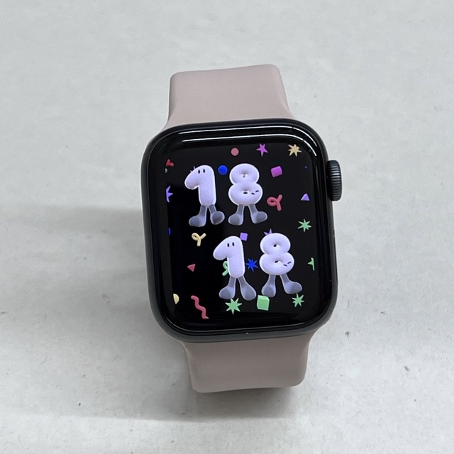 series1W744 Apple Watch SE 第1世代　40mm アルミ GPS