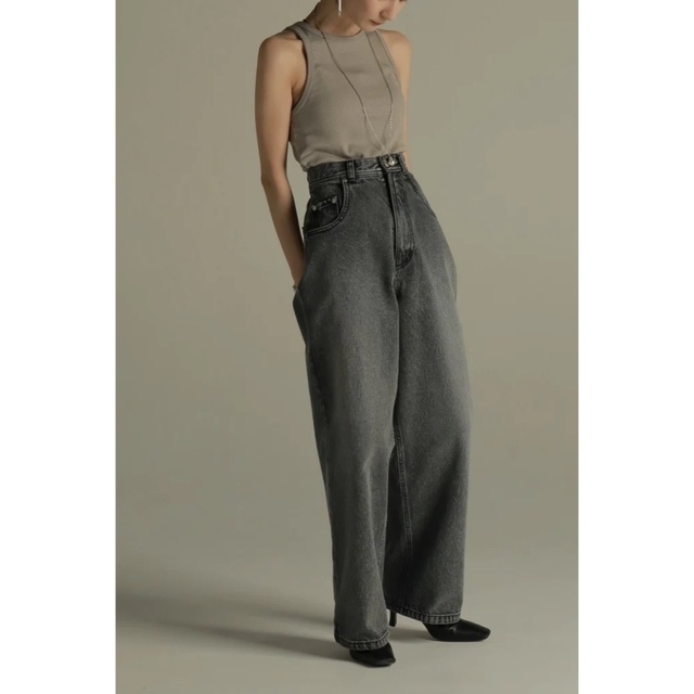 louren HighwaistVintagelikeStraightDenim 1