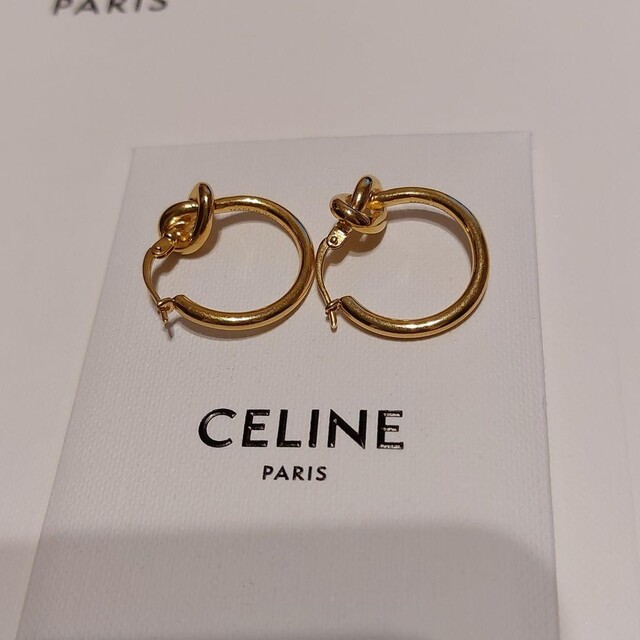 CELINE ノット スモールフープ / ゴールドフィニッシュ ブラス CELINE ノット スモールフープ / ゴールドフィニッシュ ブラス