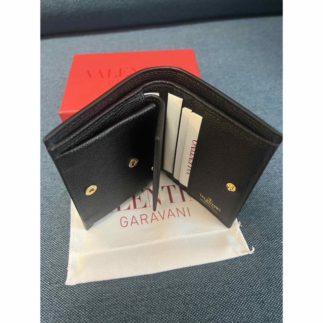 valentino garavani - 新品 Vロゴ シグネチャー グレイン レザー 黒
