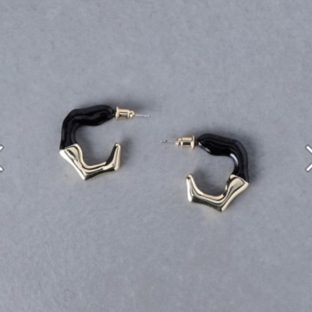 UNITED ARROWS(ユナイテッドアローズ)のユナイテッドアローズ　COL/EPO ピアス レディースのアクセサリー(ピアス)の商品写真