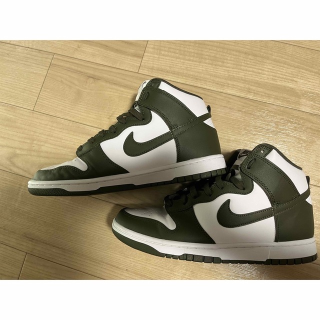 直売新品 NIKEダンクハイチャンピオンシップカーキ