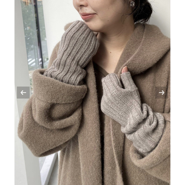 L'Appartement DEUXIEME CLASSE(アパルトモンドゥーズィエムクラス)のL'Appartement Arm Warmer / KNIT GLOVE レディースのファッション小物(手袋)の商品写真