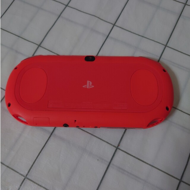 PlayStation®VitaPCH-2000シリーズネオオレンジ液晶美品 3