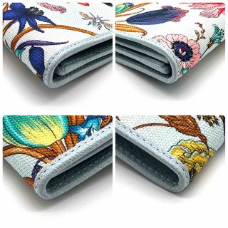 Gucci - 【極上美品】GUCCI グッチ キャンバス フローラ ポーチ