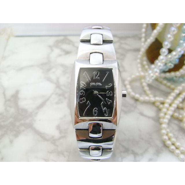 Folli Follie(フォリフォリ)のフォリフォリ　レクタングル　ブラック文字盤　レディース　ウォッチ　電池新品 レディースのファッション小物(腕時計)の商品写真