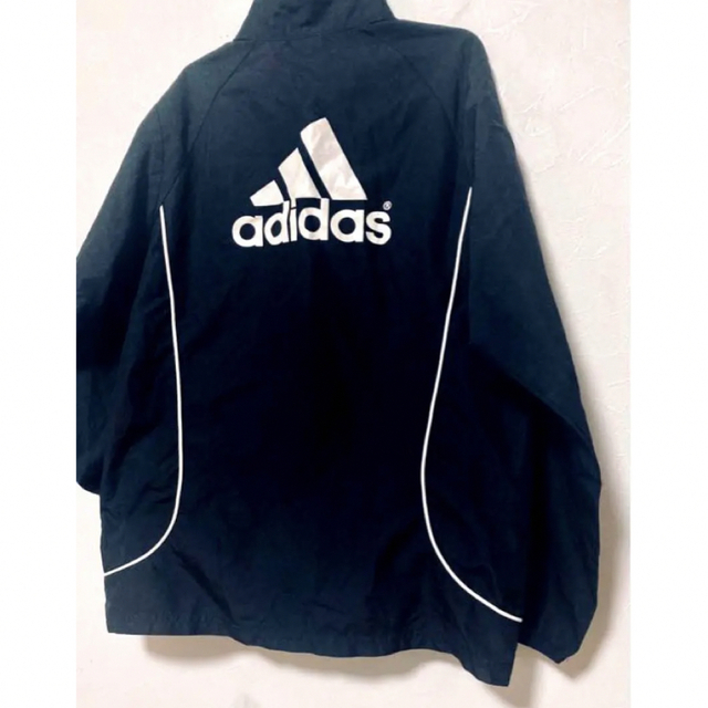 adidas(アディダス)のadidas☆少しロング ジャンパー 黒 160 キッズ/ベビー/マタニティのキッズ服男の子用(90cm~)(ジャケット/上着)の商品写真