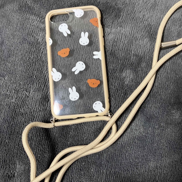 miffy(ミッフィー)のミッフィー IIIIfit Loop iPhoneSE(第2世代)/8/7ケース スマホ/家電/カメラのスマホアクセサリー(iPhoneケース)の商品写真