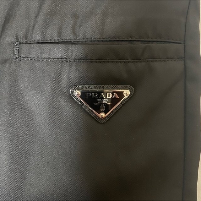 19AW Prada Triangle logo nylon trousers preludemusical.com.br