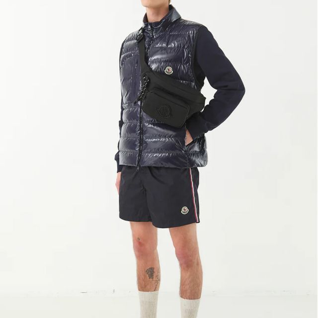 新品 Moncler Usedom ダウンベスト 4 くらしを楽しむアイテム www