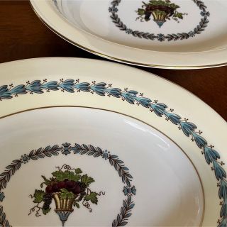 WEDGWOOD - 【黒壺美品】ウェッジウッド☆アップルドア☆オーバル深皿