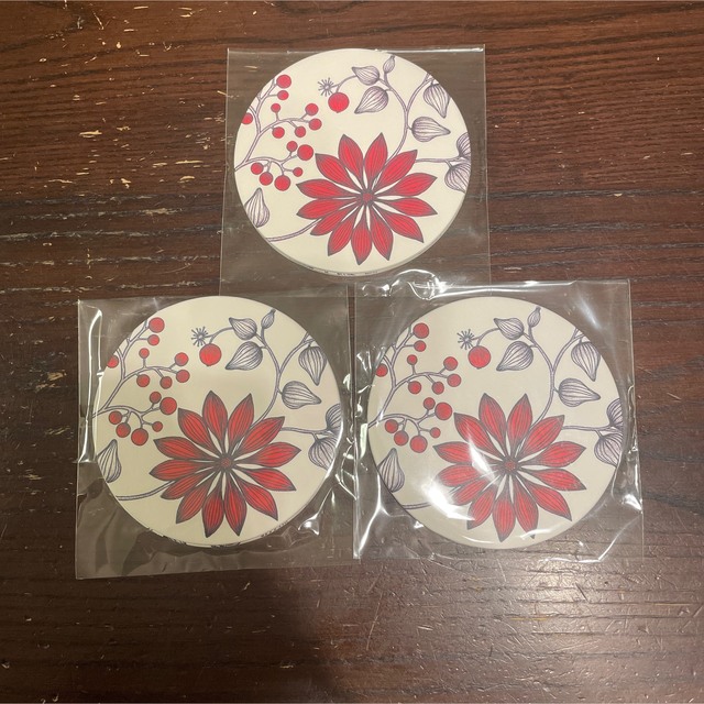 ARABIA(アラビア)の非売品 ルノフロストベリー コースター 6枚 インテリア/住まい/日用品のキッチン/食器(テーブル用品)の商品写真