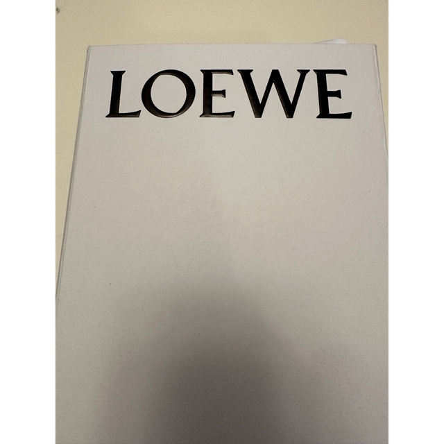 LOEWE(ロエベ)のLOEWE アナグラムホワイトパテントレースアップシューズ レディースの靴/シューズ(ローファー/革靴)の商品写真