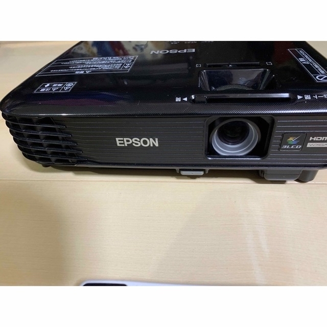 EPSON(エプソン)のエプソン　EPSON EB-W420 プロジェクター　完動品 スマホ/家電/カメラのテレビ/映像機器(プロジェクター)の商品写真