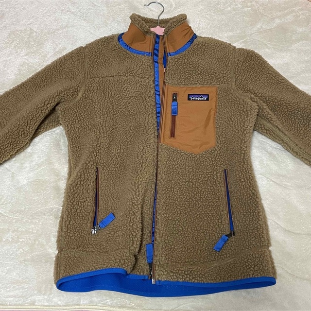 patagonia(パタゴニア)の【PATAGONIA/パタゴニア】ウィメンズ　レトロX/Nest Brown  レディースのジャケット/アウター(その他)の商品写真