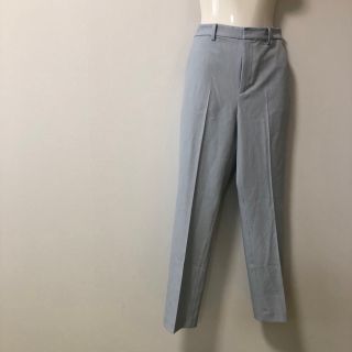 ユニクロ(UNIQLO)のUNIQLO スマートアンクルパンツ　ブルー　美品　Sサイズ(カジュアルパンツ)