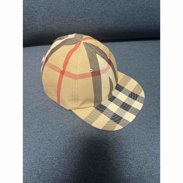 BURBERRY(バーバリー)の新品 BURBERRY リバーシブル ヴィンテージチェック ベースボール　CAP メンズの帽子(キャップ)の商品写真