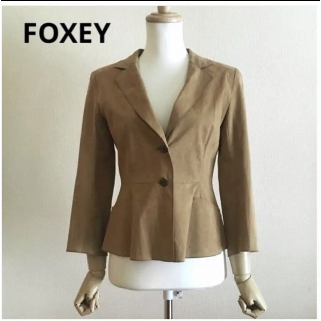 FOXEY(フォクシー)のFOXEY フェイクレザージャケット レディースのジャケット/アウター(テーラードジャケット)の商品写真