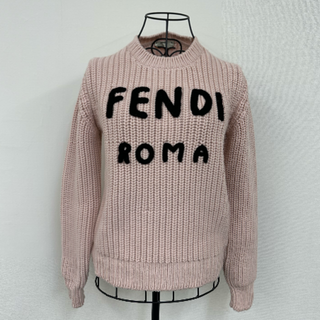 フェンディ(FENDI)のフェンディ　ピンクウールセーター(ニット/セーター)