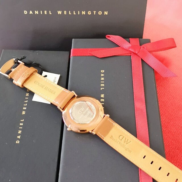 Daniel Wellington(ダニエルウェリントン)の期間限定値下げ💴⤵️カップルにおすすめ👫🎄🎁ダニエルウェリントン レディースのファッション小物(腕時計)の商品写真