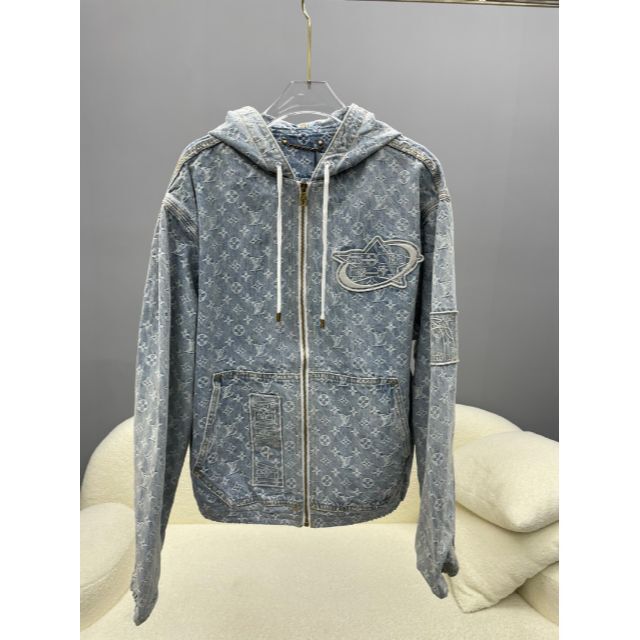 55%以上節約 LOUIS VUITTON ジップスルーフーディー ルイヴィトン