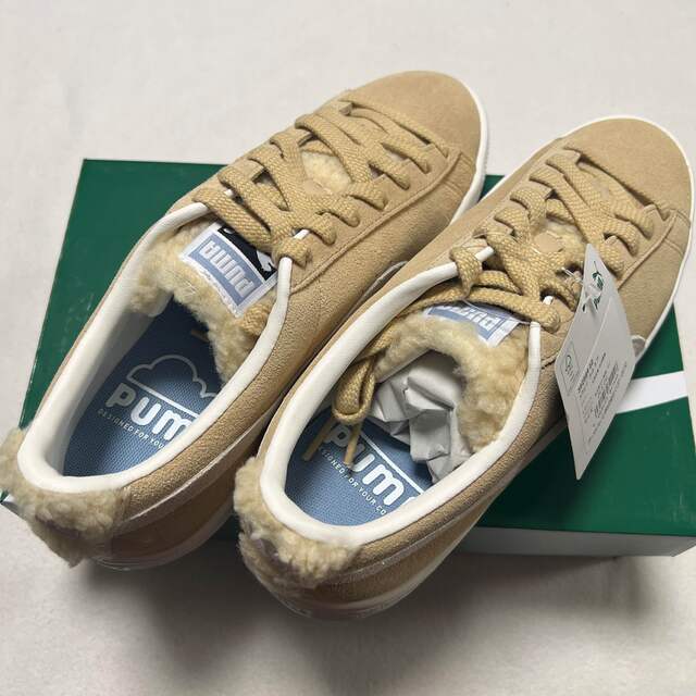 PUMA スニーカー