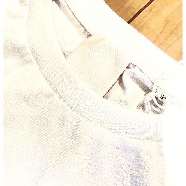 GIVENCHY(ジバンシィ)の新品☆GIVENCHYジバンシー　Tシャツ レディースのトップス(Tシャツ(半袖/袖なし))の商品写真