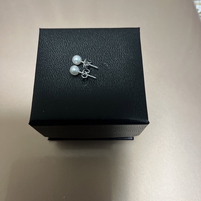 ミキモトパールピアス5mm 18KWG | wic-capital.net
