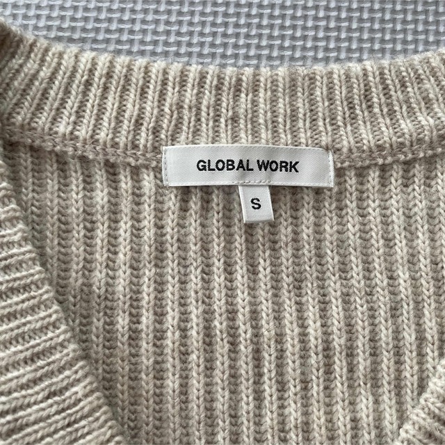 GLOBAL WORK(グローバルワーク)のグローバルワーク　vネック　セーター　ニット レディースのトップス(ニット/セーター)の商品写真