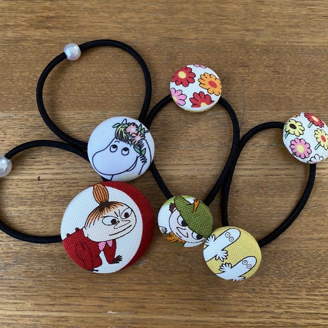 MOOMIN(ムーミン)のムーミン　ミイ　スナフキン　くるみぼたんゴム　まとめ売り ハンドメイドのアクセサリー(ヘアアクセサリー)の商品写真