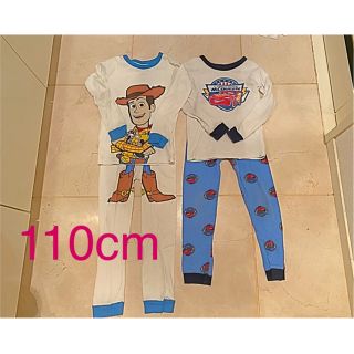 ギャップキッズ(GAP Kids)の★4点セット!!送料込み★Disney×GAP 長袖パジャマ 上下 5歳サイズ(パジャマ)