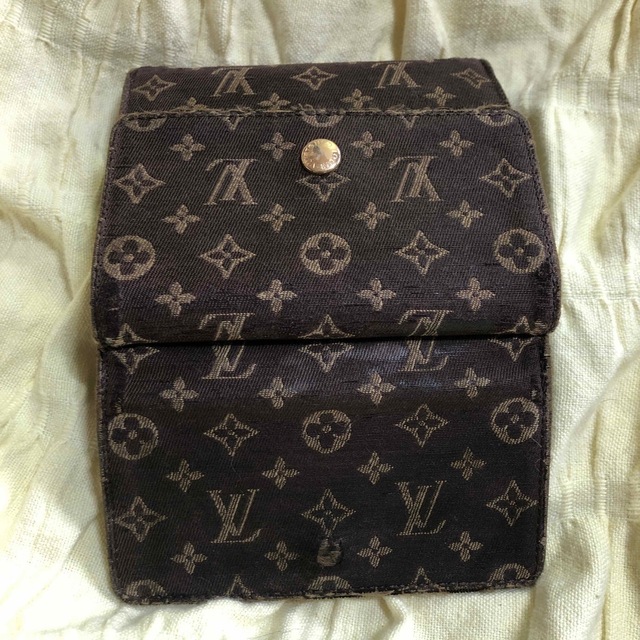 LOUIS VUITTON(ルイヴィトン)のLOUIS VUITTON ポルトフォイユ レディースのファッション小物(財布)の商品写真