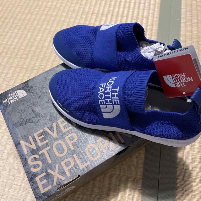 THE NORTH FACE(ザノースフェイス)のノースフェイスジュニアシューズ キッズ/ベビー/マタニティのキッズ靴/シューズ(15cm~)(スリッポン)の商品写真