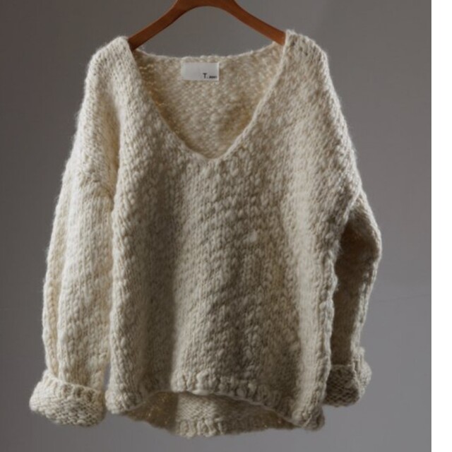 t.japan v neck hand knit