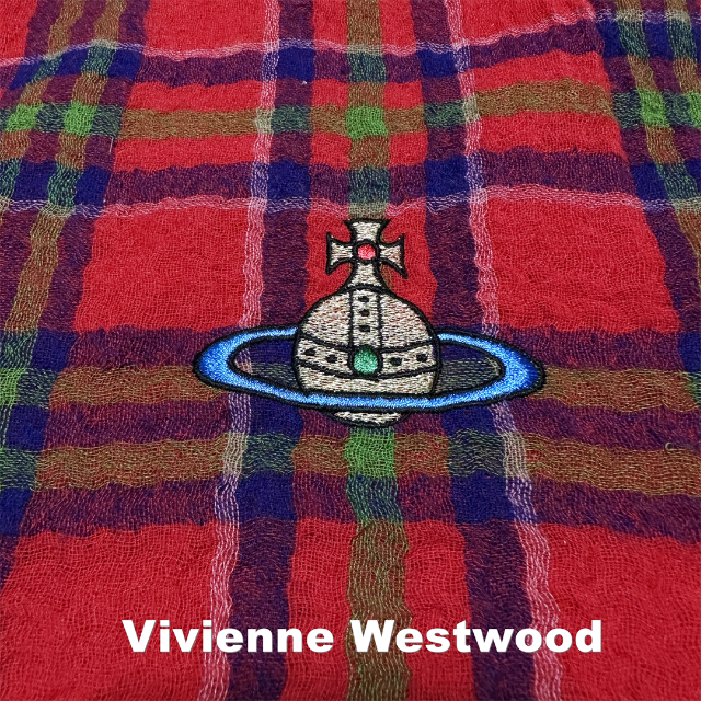Vivienne Westwood(ヴィヴィアンウエストウッド)の【Vivienne Westwood】タータンチェック 刺繍ORB  ストール レディースのファッション小物(ストール/パシュミナ)の商品写真