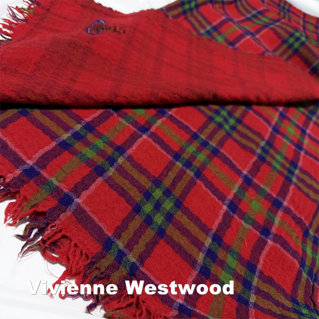 Vivienne Westwood(ヴィヴィアンウエストウッド)の【Vivienne Westwood】タータンチェック 刺繍ORB  ストール レディースのファッション小物(ストール/パシュミナ)の商品写真