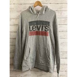 リーバイス(Levi's)の ●Levi'sパーカー　Mサイズ●(パーカー)