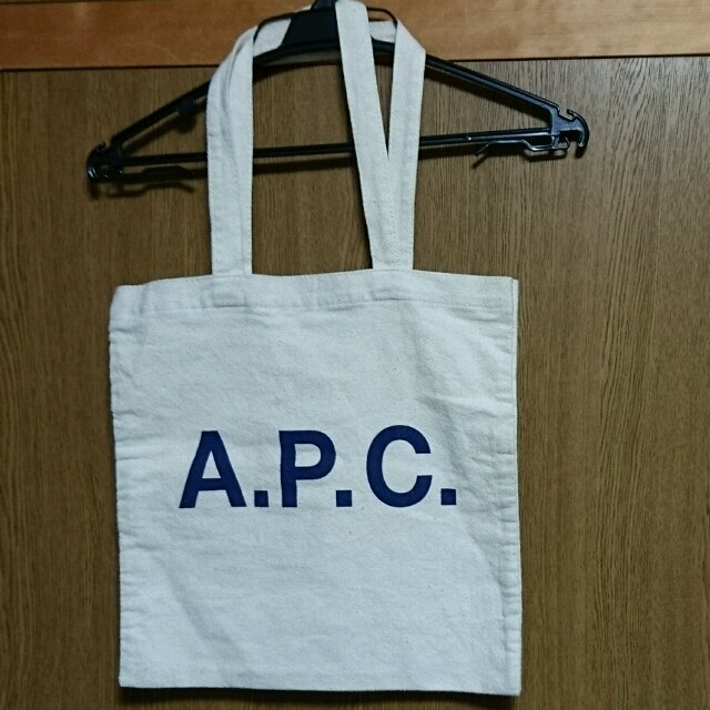 A.P.C(アーペーセー)のA.P.C.トートバッグ レディースのバッグ(トートバッグ)の商品写真