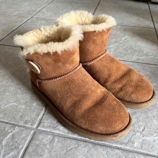 アグ(UGG)のUGG ムートン(ブーツ)