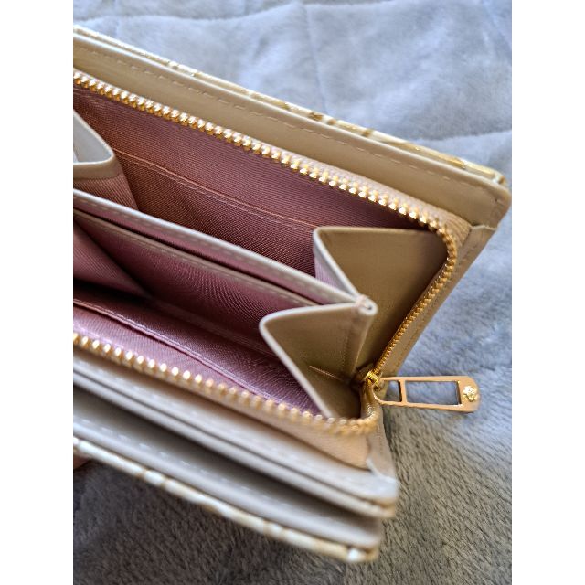 CLATHAS(クレイサス)のｸﾚｲｻｽ【二つ折り財布】 レディースのファッション小物(財布)の商品写真