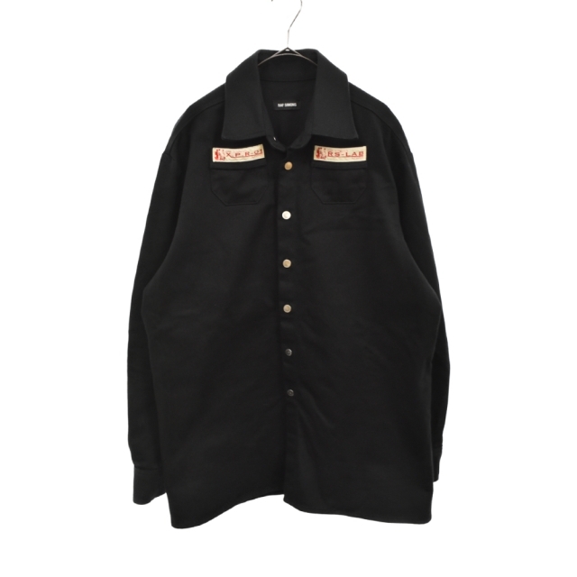 RAF SIMONS(ラフシモンズ)のRAF SIMONS ラフシモンズ 20SS SLIM FIT DENIM SHIRT RSパッチ付きデニムロングスリーブシャツ ブラック 201-242-1-10130 メンズのトップス(シャツ)の商品写真