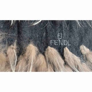 フェンディ(FENDI)のFendi(マフラー/ショール)