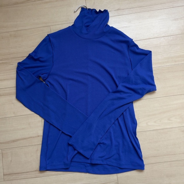 GU(ジーユー)のgu  ソフトリブタートルネックT  長袖 メンズのトップス(Tシャツ/カットソー(七分/長袖))の商品写真