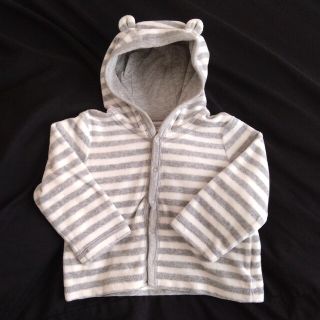 ベビーギャップ(babyGAP)の★最終価格★おまけ付き★美品★baby　GAP  フリース素材パーカー　80cm(ジャケット/コート)