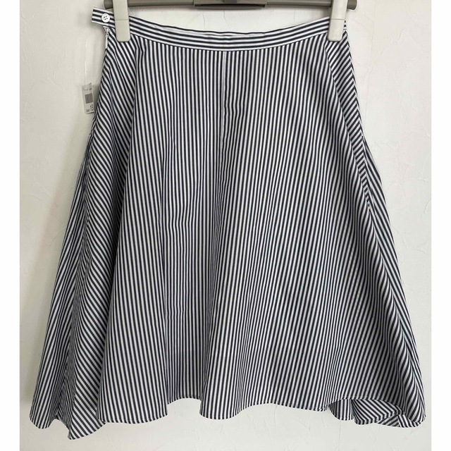 Maison de Reefur(メゾンドリーファー)のメゾンドリーファー　sample Aラインストライプ　フレアスカート レディースのスカート(ひざ丈スカート)の商品写真