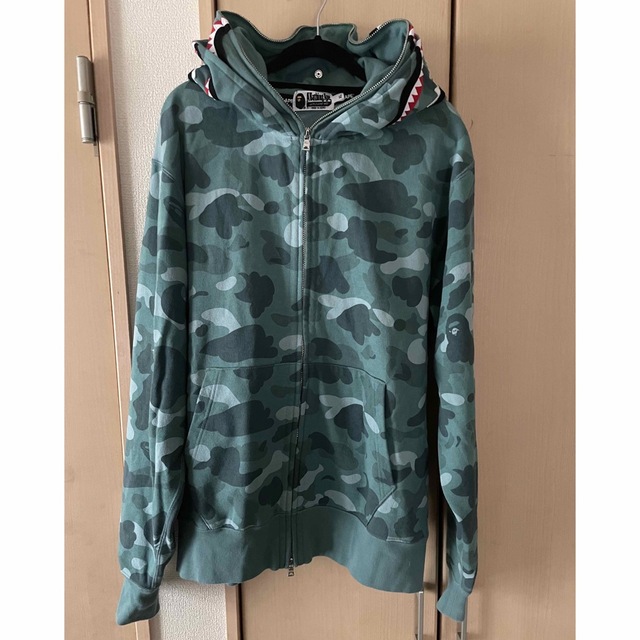 A BATHING APE(アベイシングエイプ)のA BATHING APE パーカー メンズのトップス(パーカー)の商品写真