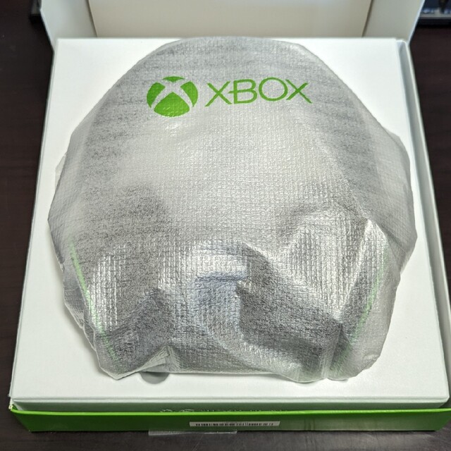 Xbox(エックスボックス)のXbox ワイヤレスヘッドセット スマホ/家電/カメラのオーディオ機器(ヘッドフォン/イヤフォン)の商品写真